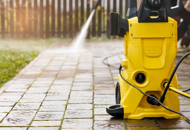Best Oil Spill Cleanup  in Ellenton, FL
